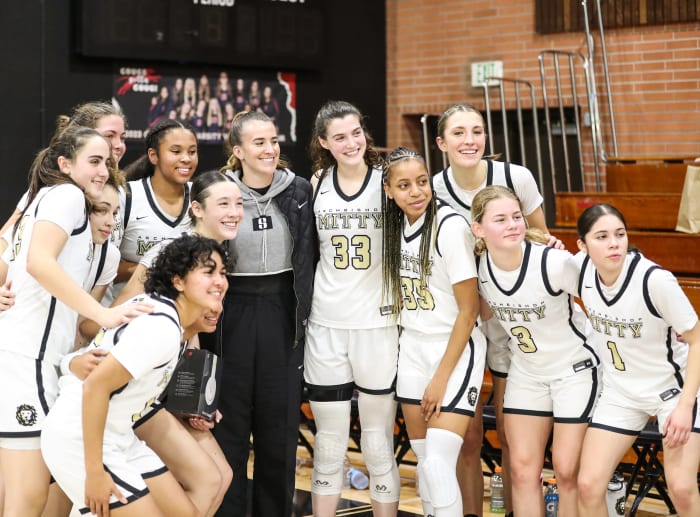 Archbishop Mitty girls basketball, Sabrina Ionescu